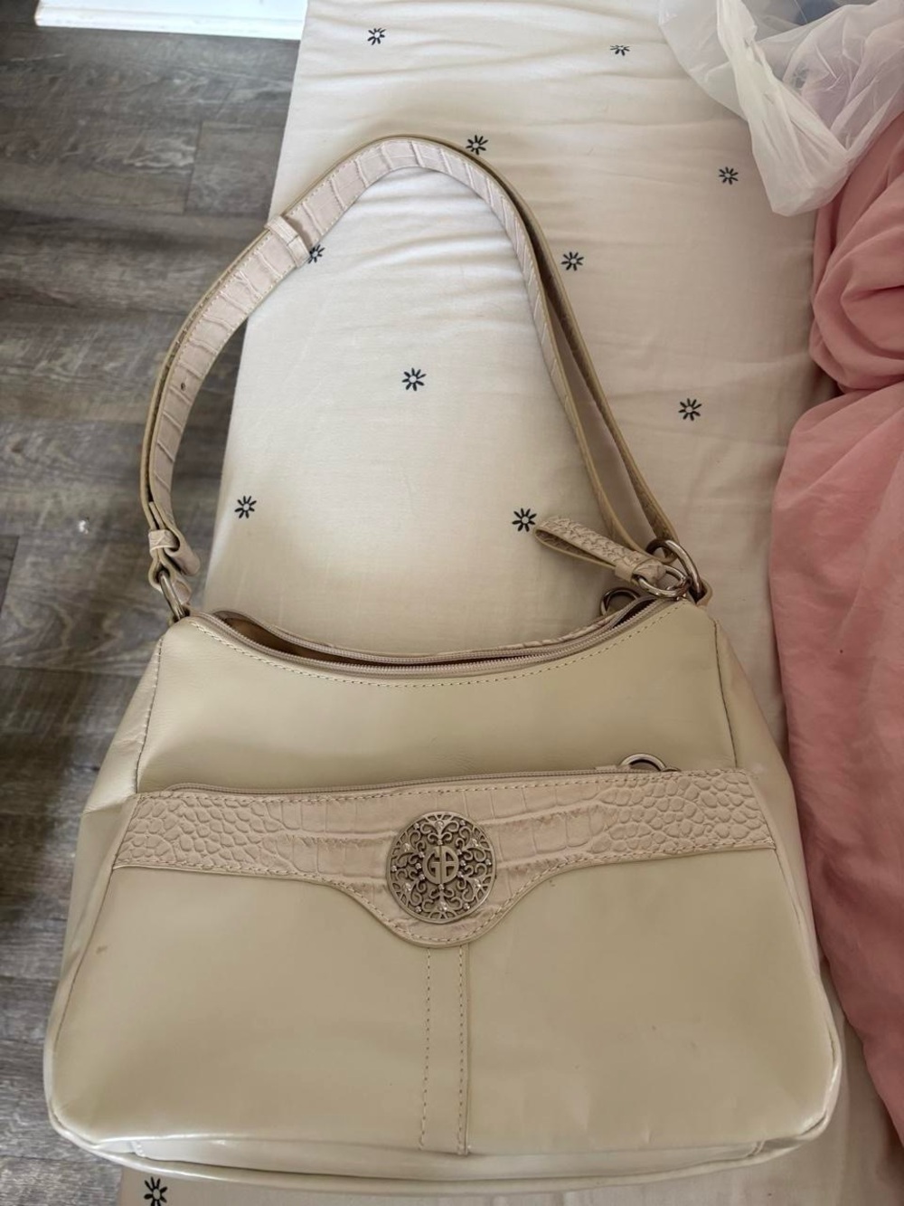 Giani Bernini Cream Shoulder Bag with Decorative Medallion